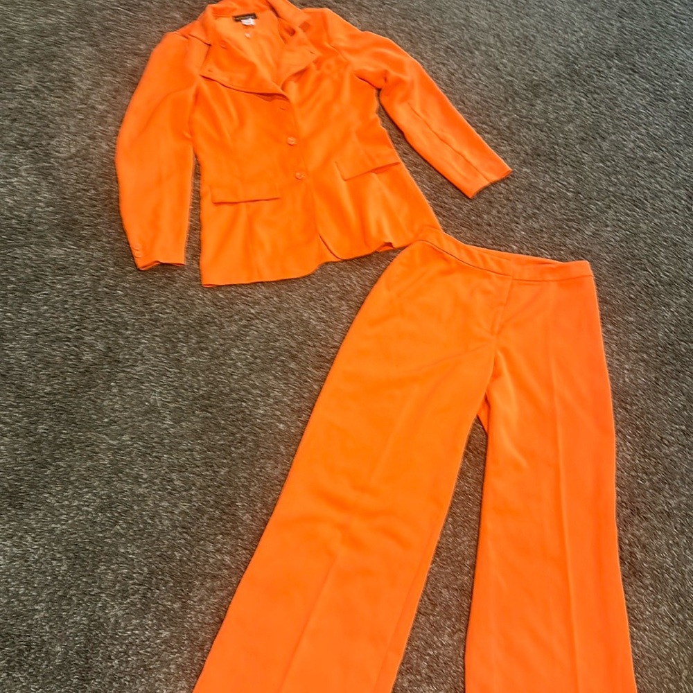 Suit